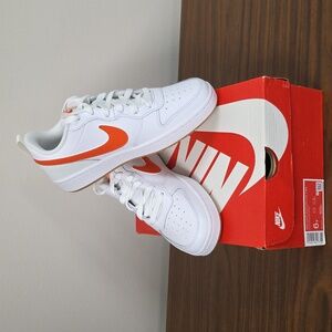 Nike Court Borough Low 2 GS White/Orange Size Women's 7.5 BQ5448-114 New